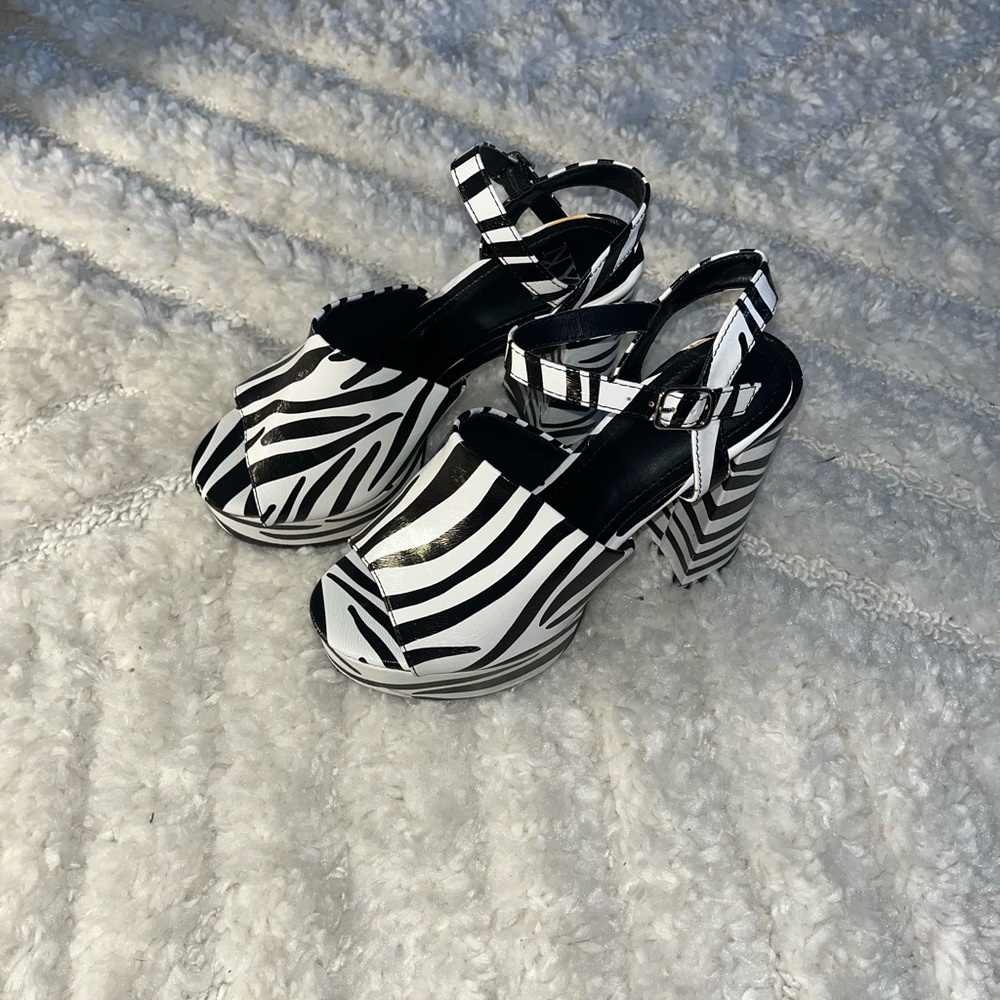 New York & Company Black and White Zebra Heels